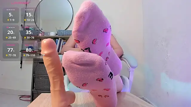 zoe 37 online show from January 24, 2025, 5:00 pm