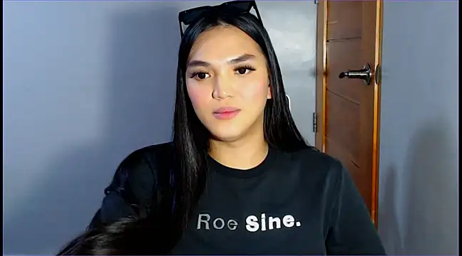 WONDERWOMAN2023 online show from December 15, 2024, 3:42 pm