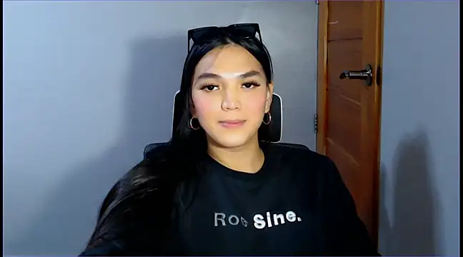 WONDERWOMAN2023 online show from December 15, 2024, 6:48 pm