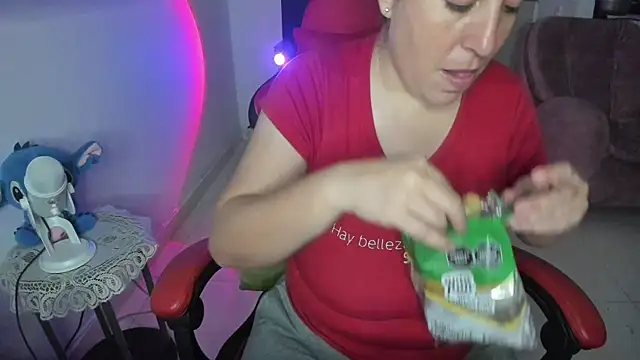 Snapshot of valery_adams1 chatting on January 18, 2025, 4:15 am valery adams1 online show from January 18, 2025, 4:15 am