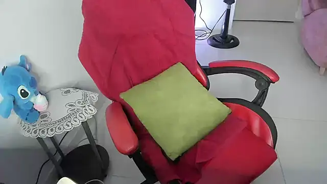 Snapshot of valery_adams1 chatting on February 13, 2025, 6:20 am valery adams1 online show from February 13, 2025, 6:20 am