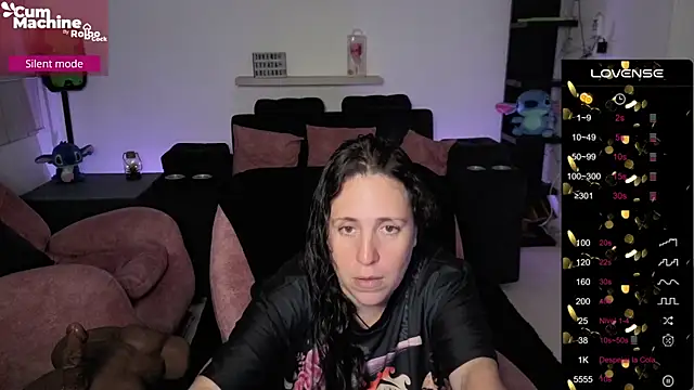 Snapshot of valery_adams1 chatting on September 21, 2025, 5:31 am valery adams1 online show from September 21, 2025, 5:31 am