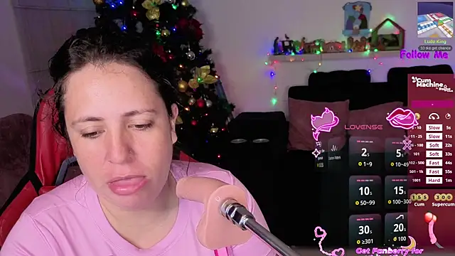 Snapshot of valery_adams1 chatting on December 5, 2025, 3:59 am valery adams1 online show from December 5, 2025, 3:59 am