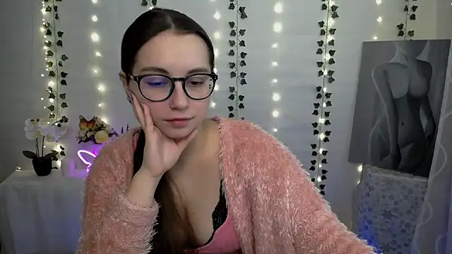 SweetPrincess  online show from February 5, 2025, 10:30 am