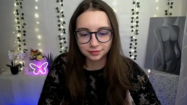 SweetPrincess  online show from March 10, 2025, 6:27 am