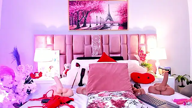 Anaa Bellaa online show from November 8, 2025, 12:38 pm