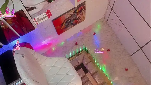 Snapshot of Sofia_waltonx chatting on May 13, 2026, 4:10 am Sofia waltonx online show from May 13, 2026, 4:10 am