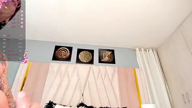 hottstuffx69 online show from March 7, 2025, 5:08 am