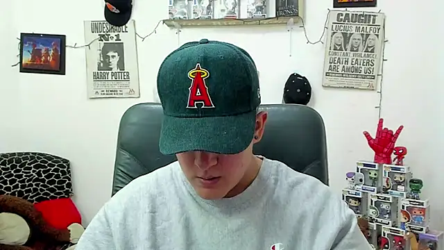 ney 22 online show from February 25, 2025, 10:39 pm