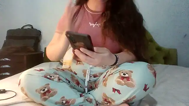 insatiableeee online show from March 3, 2026, 1:23 am