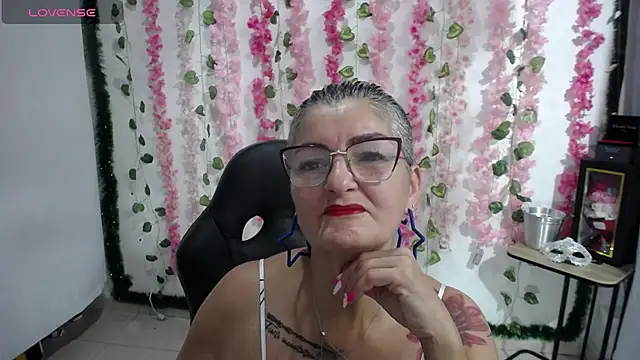 bety-cum2 online show from February 20, 2025, 9:11 am