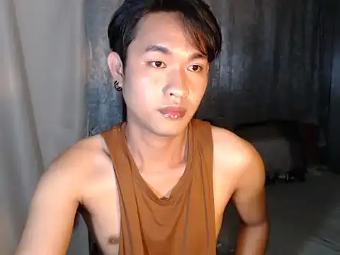 Snapshot of asiancuckyguy69 chatting on February 4, 2026, 7:42 pm asiancuckyguy69 online show from February 4, 2026, 7:42 pm