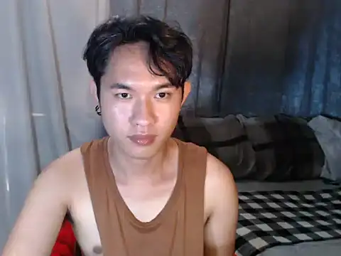 Snapshot of asiancuckyguy69 chatting on February 15, 2026, 3:47 am asiancuckyguy69 online show from February 15, 2026, 3:47 am
