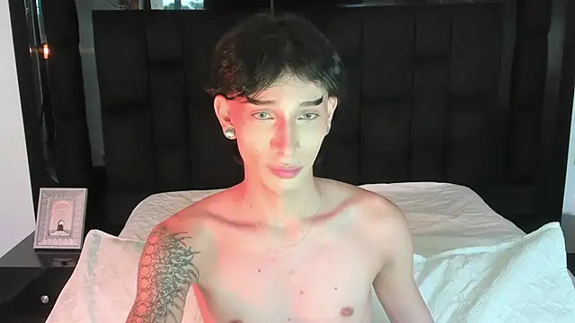 AndyWiilliams online show from February 18, 2025, 9:31 pm