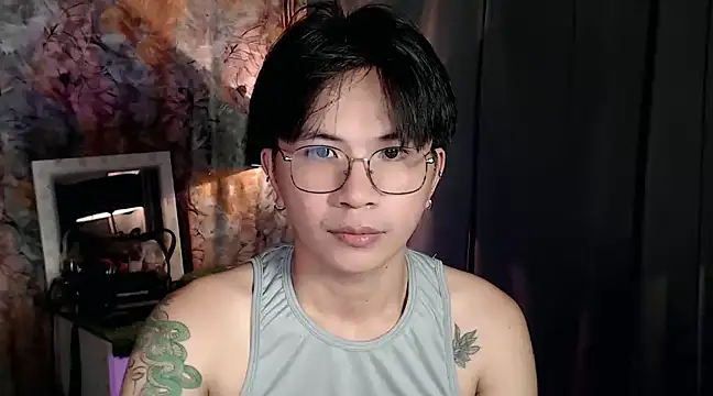 Sexy Handsome Drex online show from January 19, 2025, 8:50 am