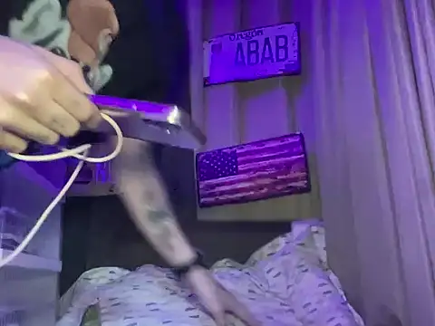 Sexy Handsome Drex online show from April 9, 2026, 3:06 pm