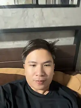 Sexy Handsome Drex online show from April 19, 2026, 8:33 pm