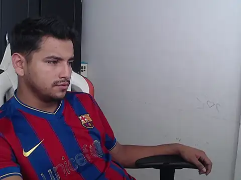 kylian 07 online show from February 25, 2026, 5:22 pm