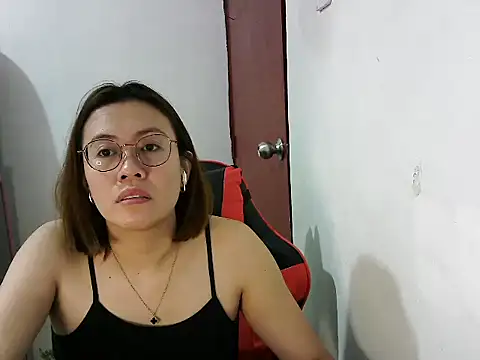 crizzybel online show from February 28, 2025, 4:10 am