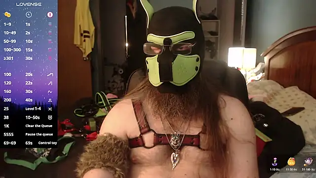 kinkywolf429 online show from April 16, 2026, 9:39 pm