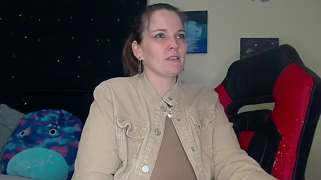 ToxicLilly online show from December 21, 2024, 11:33 am