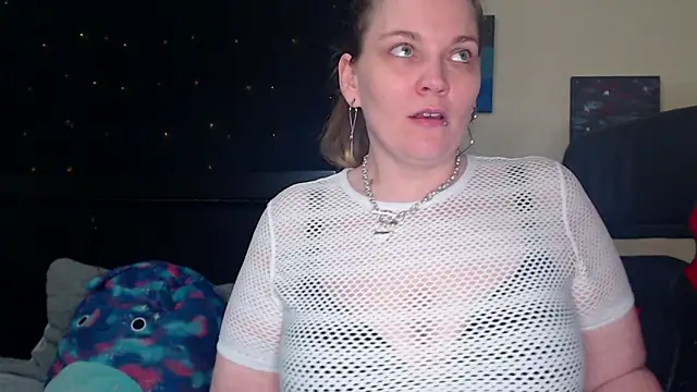 ToxicLilly online show from March 19, 2025, 11:28 am