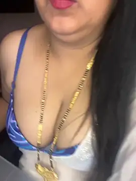 Zoya Varma004 online show from September 14, 2025, 7:29 am