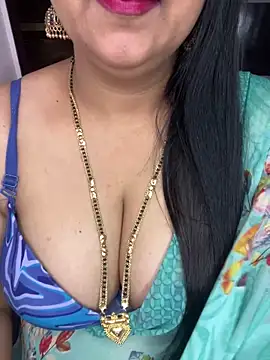 Zoya Varma004 online show from February 20, 2026, 5:37 am