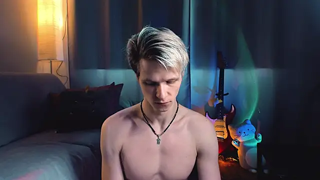 Breston Sweet online show from March 3, 2026, 7:36 am