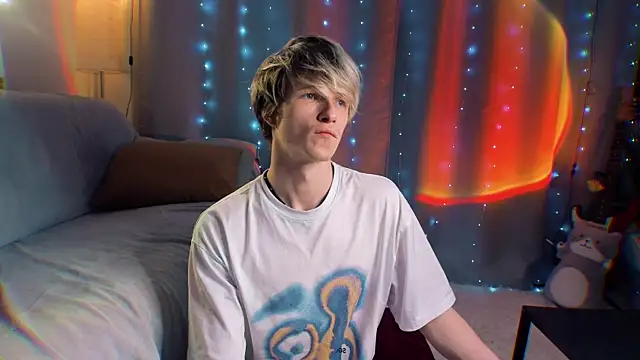 Breston Sweet online show from June 1, 2026, 11:28 pm