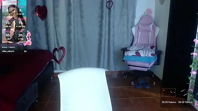 Keyla01  online show from February 20, 2025, 6:35 pm