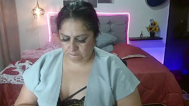 Snapshot of Keyla01_ chatting on June 22, 2026, 3:58 am Keyla01 online show from June 22, 2026, 3:58 am