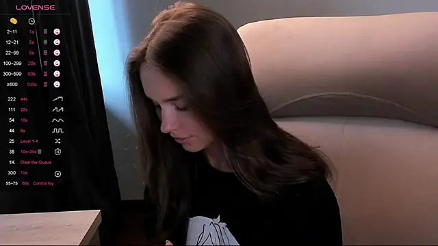 AliceOrlova online show from September 23, 2025, 12:08 pm