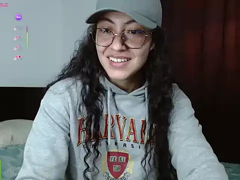 Snapshot of Olivia_Bright chatting on May 31, 2026, 5:42 pm Olivia Bright online show from May 31, 2026, 5:42 pm