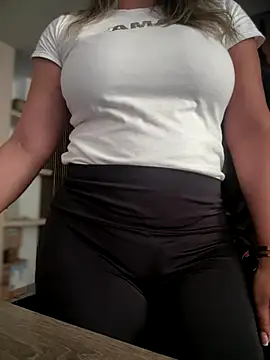 ValeryGrey online show from October 14, 2025, 9:37 pm