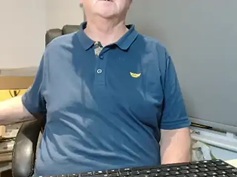 bigbadjon69 online show from December 7, 2024, 2:31 am