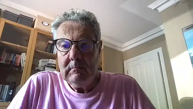 Snapshot of Oldpistolpete chatting on July 12, 2026, 10:39 am Oldpistolpete online show from July 12, 2026, 10:39 am
