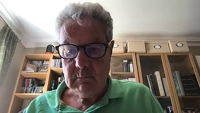 Snapshot of Oldpistolpete chatting on July 18, 2026, 2:21 pm Oldpistolpete online show from July 18, 2026, 2:21 pm