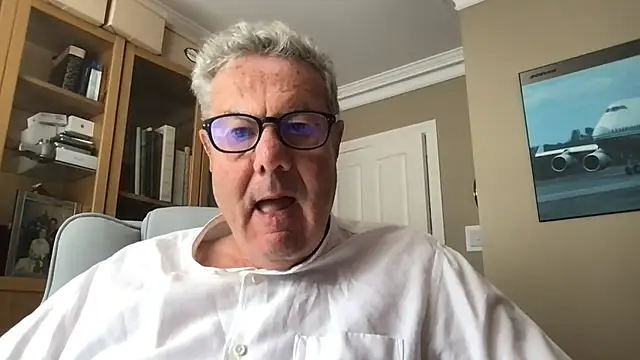 Snapshot of Oldpistolpete chatting on August 2, 2026, 2:04 pm Oldpistolpete online show from August 2, 2026, 2:04 pm