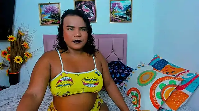 Snapshot of luciana_osorno chatting on May 12, 2026, 7:38 am luciana osorno online show from May 12, 2026, 7:38 am