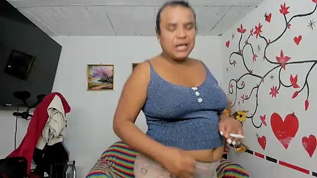 Snapshot of luciana_osorno chatting on July 17, 2026, 2:18 am luciana osorno online show from July 17, 2026, 2:18 am