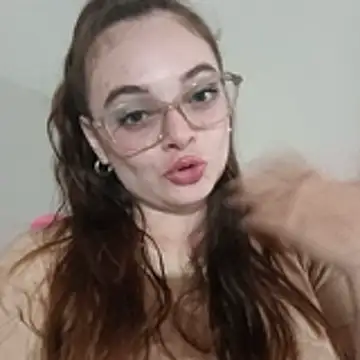 Emmacut online show from February 3, 2026, 11:21 pm