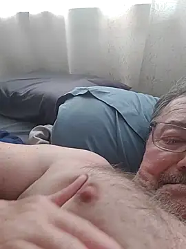 Kissmyfeetnow online show from April 23, 2026, 9:17 pm