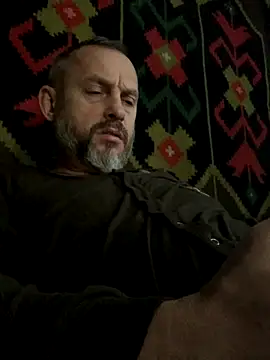 GHsveter online show from October 26, 2025, 1:50 pm