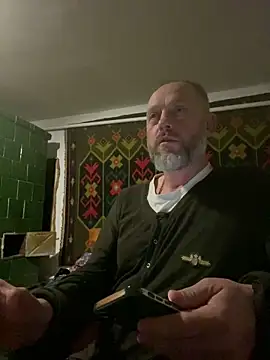 GHsveter online show from April 21, 2026, 7:39 pm