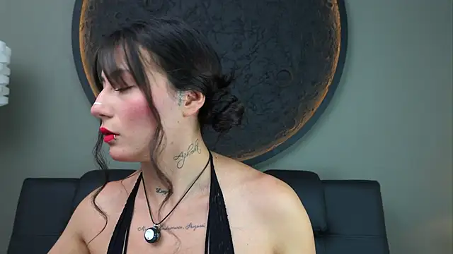 miss sharlotte18 online show from September 11, 2025, 6:08 pm