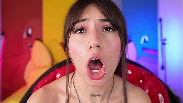 miss sharlotte18 online show from January 31, 2026, 7:11 pm