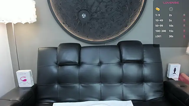 miss vaiolette online show from February 1, 2025, 11:10 am