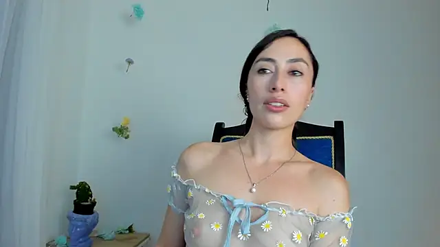 Amatiista online show from February 22, 2025, 12:38 am