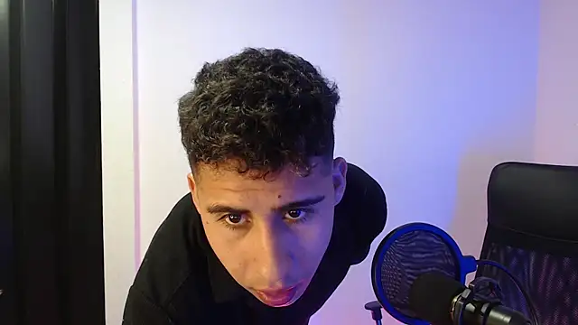 Daiki Jack online show from February 12, 2025, 11:20 pm